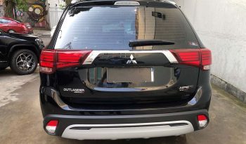 Mitsubishi Outlander 2021 2022 1