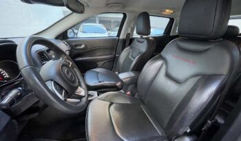 Jeep Compass diesel Trailhawk 2018 Visão lateral bancos da frente